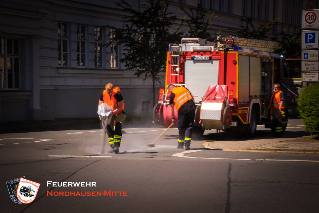 Einsatz 40/2021 - Ölspur im Stadtgebiet