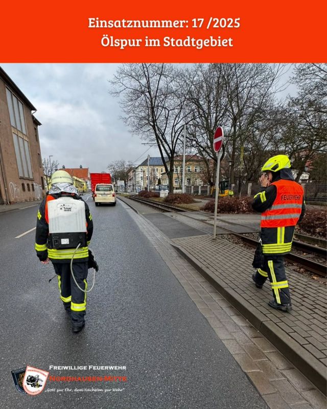 🚨Wir wurden alarmiert 🚨 

Datum:  28.02.2025
Uhrzeit: 09:37 Uhr

Einsatzstichwort: Ölspur im Stadtgebiet

Heute Vormittag wurden wir zu einer Ölspur im Stadtgebiet alarmiert. 
Mithilfe von Bioversal neutralisierten wir ungefähr 4km der Ölspur.

Weitere alarmierte Kräfte: 
🚒 Berufsfeuerwehr Nordhausen
🚒 Freiwillige Feuerwehr Bielen
🚒 Freiwillige Feuerwehr Krimderode
🚒 Freiwillige Feuerwehr Sundhausen
🚒 Freiwillige Feuerwehr Buchholz

Foto:  Freiwillige Feuerwehr Nordhausen-Mitte 

#feuerwehrnordhausen #berufsfeuerwehr #freiwilligefeuerwehr #brand #löschen #nordhausen #einsatz #einsatzinfo #einsatzfahrzeuge #nordhausen #hilfeleistungslöschfahrzeug #drehleiter #atemschutz
