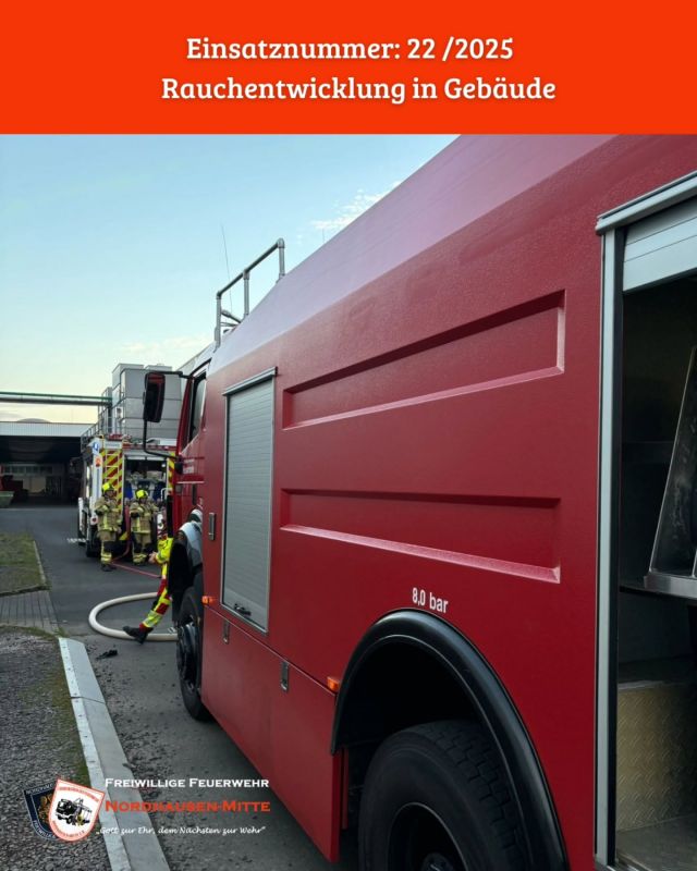 🚨Wir wurden alarmiert 🚨 

Datum:  07.04.2025
Uhrzeit: 22:48 Uhr

Einsatzstichwort: Rauchentwicklung im Gebäude 

Gestern Abend wurden wir zu einer Rauchentwicklung im Gebäude alarmiert. Wir stellten den Sicherheitstrupp und unterstützten die Kräfte der Berufsfeuerwehr.

Weitere alarmierte Kräfte: 
🚒 Berufsfeuerwehr Nordhausen
🚒 Freiwillige Feuerwehr Bielen
🚒 Freiwillige Feuerwehr Krimderode

#feuerwehrnordhausen #berufsfeuerwehr #freiwilligefeuerwehr #brand #löschen #nordhausen #einsatz #einsatzinfo #einsatzfahrzeuge #nordhausen #hilfeleistungslöschfahrzeug #drehleiter #atemschutz